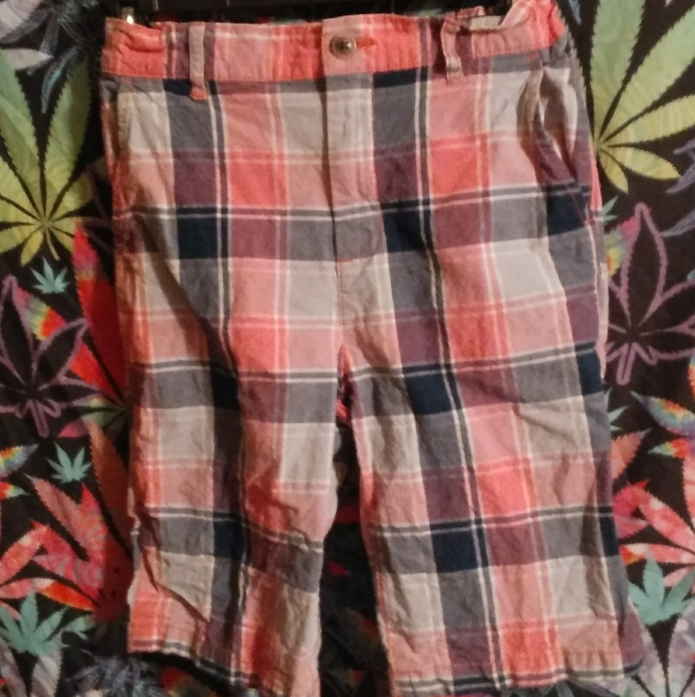 Girls paid shorts